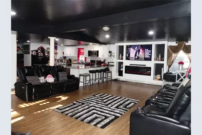 3939 Laurens Lane, Snellville, GA 30039 - Photo 2