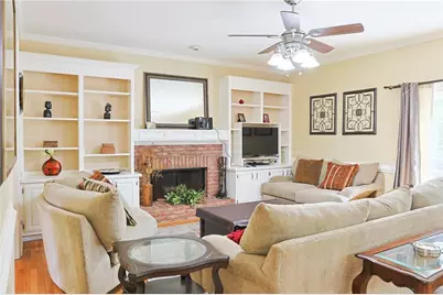 7435 Woodruff Way, Stone Mountain, GA 30087 - Photo 10