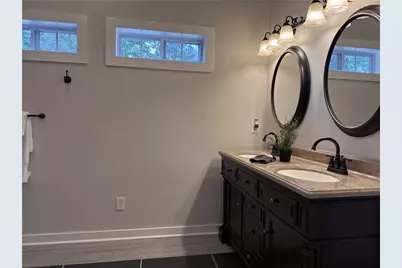 1647 Walker Avenue, Atlanta, GA 30337 - Photo 16