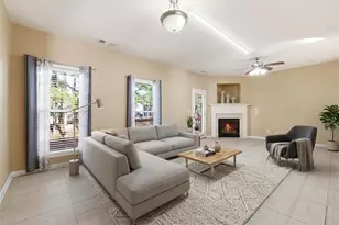 6199 Thorncrest Dr, Tucker, GA 30084 - Photo 2