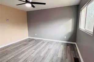 26 Shadow Ln, Carrollton, GA 30117 - Photo 6