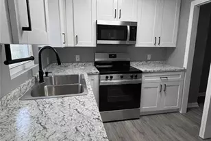 26 Shadow Ln, Carrollton, GA 30117 - Photo 2