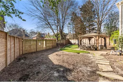 2330 Colonial Drive NE, Brookhaven, GA 30319 - Photo 36