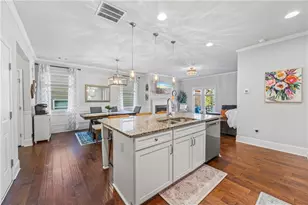 6520 Crosscreek Ln, Flowery Branch, GA 30542 - Photo 10