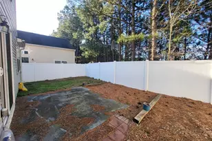 402 Chatooga Ln, Woodstock, GA 30188 - Photo 16