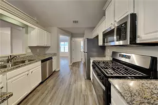 255 Chapel Station Ln, Lawrenceville, GA 30045 - Photo 4