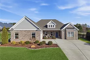 776 High Falls Ct, Jefferson, GA 30549 - Photo 1