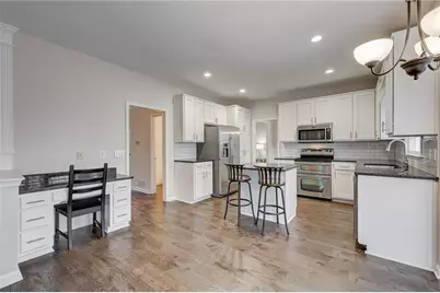 2695 Springrock Hill Trail, Lawrenceville, GA 30043 - Photo 10