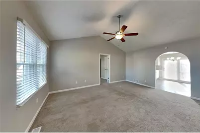 161 Bentley Parkway, Woodstock, GA 30188 - Photo 2