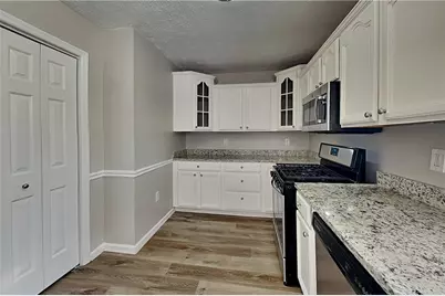 161 Bentley Parkway, Woodstock, GA 30188 - Photo 8