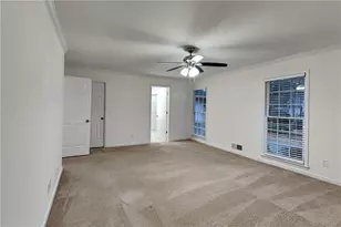 3350 Turtle Lake Club Dr SE, Marietta, GA 30067 - Photo 8