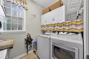 870 Earlham Dr, Suwanee, GA 30024 - Photo 18