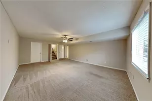 252 Paxton Cir, Marietta, GA 30066 - Photo 4