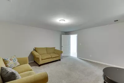 5404 Falling Branch Court, Flowery Branch, GA 30542 - Photo 32