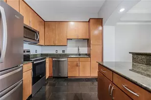3445 Stratford Rd NE, Atlanta, GA 30326 - Photo 12