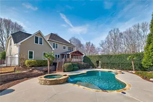 1210 Briers Creek Dr, Alpharetta, GA 30004 - Photo 2