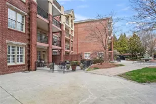 1735 Peachtree St NE, Atlanta, GA 30309 - Photo 32