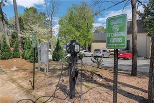 183 Triumph Dr NW, Atlanta, GA 30327 - Photo 54