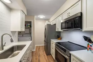 183 Triumph Dr NW, Atlanta, GA 30327 - Photo 18