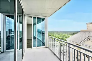 3338 Peachtree Rd NE, Atlanta, GA 30326 - Photo 10