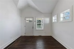 130 Burbank Dr SW, Atlanta, GA 30314 - Photo 12