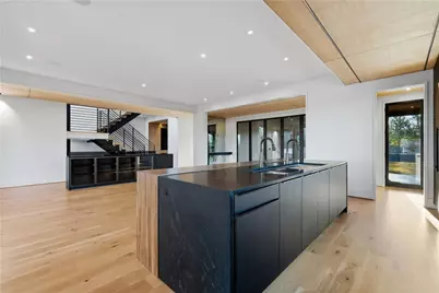 1033 Reeder Circle NE, Atlanta, GA 30306 - Photo 22