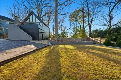 1033 Reeder Circle NE, Atlanta, GA 30306 - Photo 34