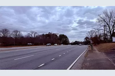 1400 Woodstock Road, Roswell, GA 30075 - Photo 10