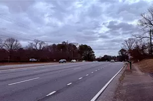 1400 Woodstock Rd, Roswell, GA 30075 - Photo 10