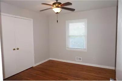 2477 Creekview Drive SW, Marietta, GA 30008 - Photo 10