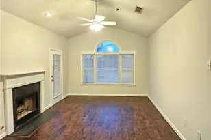 510 Spring Heights Ln SE, Smyrna, GA 30080 - Photo 2