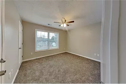 1464 Claredon Drive, Lawrenceville, GA 30043 - Photo 12