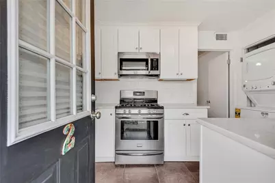 4282 Roswell Road NE #M2, Atlanta, GA 30342 - Photo 4