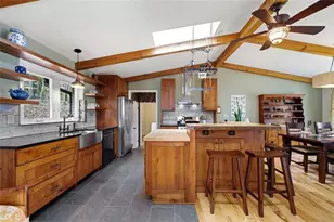 642 Kenilworth Cir, Stone Mountain, GA 30083 - Photo 16