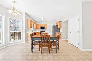 1585 Highland Farm Dr, Suwanee, GA 30024 - Photo 8