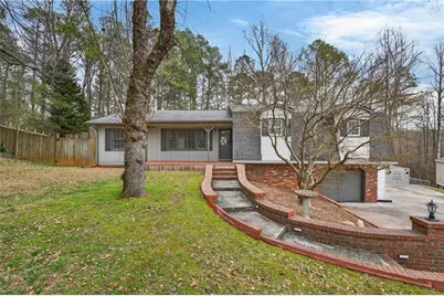 155 Chickasaw Run, Woodstock, GA 30188 - Photo 2