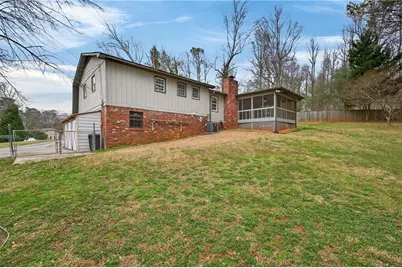 155 Chickasaw Run, Woodstock, GA 30188 - Photo 10