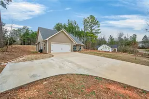 128 Tabitha Page Ln, Toccoa, GA 30577 - Photo 4