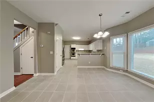 374 Oak Springs Dr, Lawrenceville, GA 30043 - Photo 6