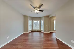 374 Oak Springs Dr, Lawrenceville, GA 30043 - Photo 4