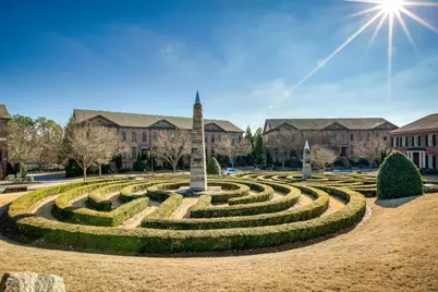 2010 Heathermere Way, Roswell, GA 30075 - Photo 2