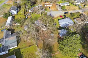 181 Rockwood Ln, Locust Grove, GA 30248 - Photo 6