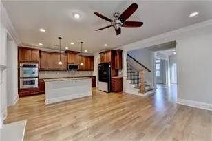 4271 Baverton Dr, Suwanee, GA 30024 - Photo 16