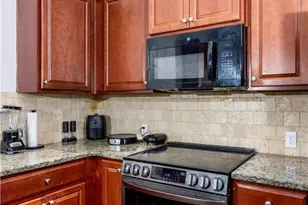 933 Spicy Oak Dr, Lawrenceville, GA 30044 - Photo 16