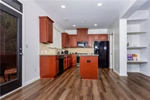 933 Spicy Oak Dr, Lawrenceville, GA 30044 - Photo 12