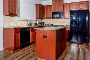 933 Spicy Oak Dr, Lawrenceville, GA 30044 - Photo 12