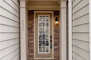 933 Spicy Oak Dr, Lawrenceville, GA 30044 - Photo 1