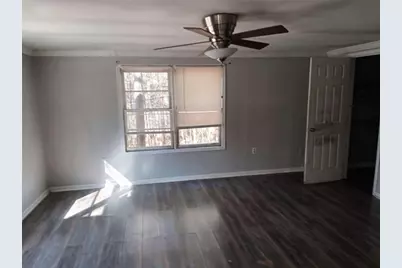 5135 Hilltop Drive, Union City, GA 30291 - Photo 6