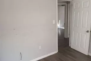 5135 Hilltop Dr, Union City, GA 30291 - Photo 18