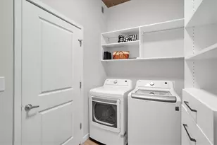 3324 Peachtree Rd NE, Atlanta, GA 30326 - Photo 22